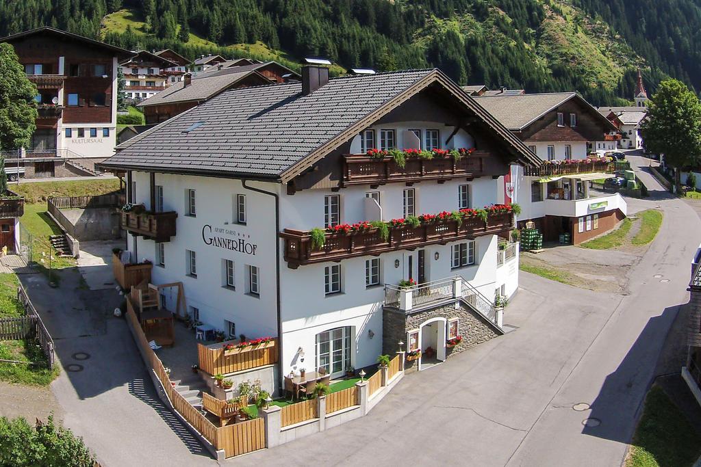 Apartments Gannerhof - 3 Stars Obertilliach Exterior foto